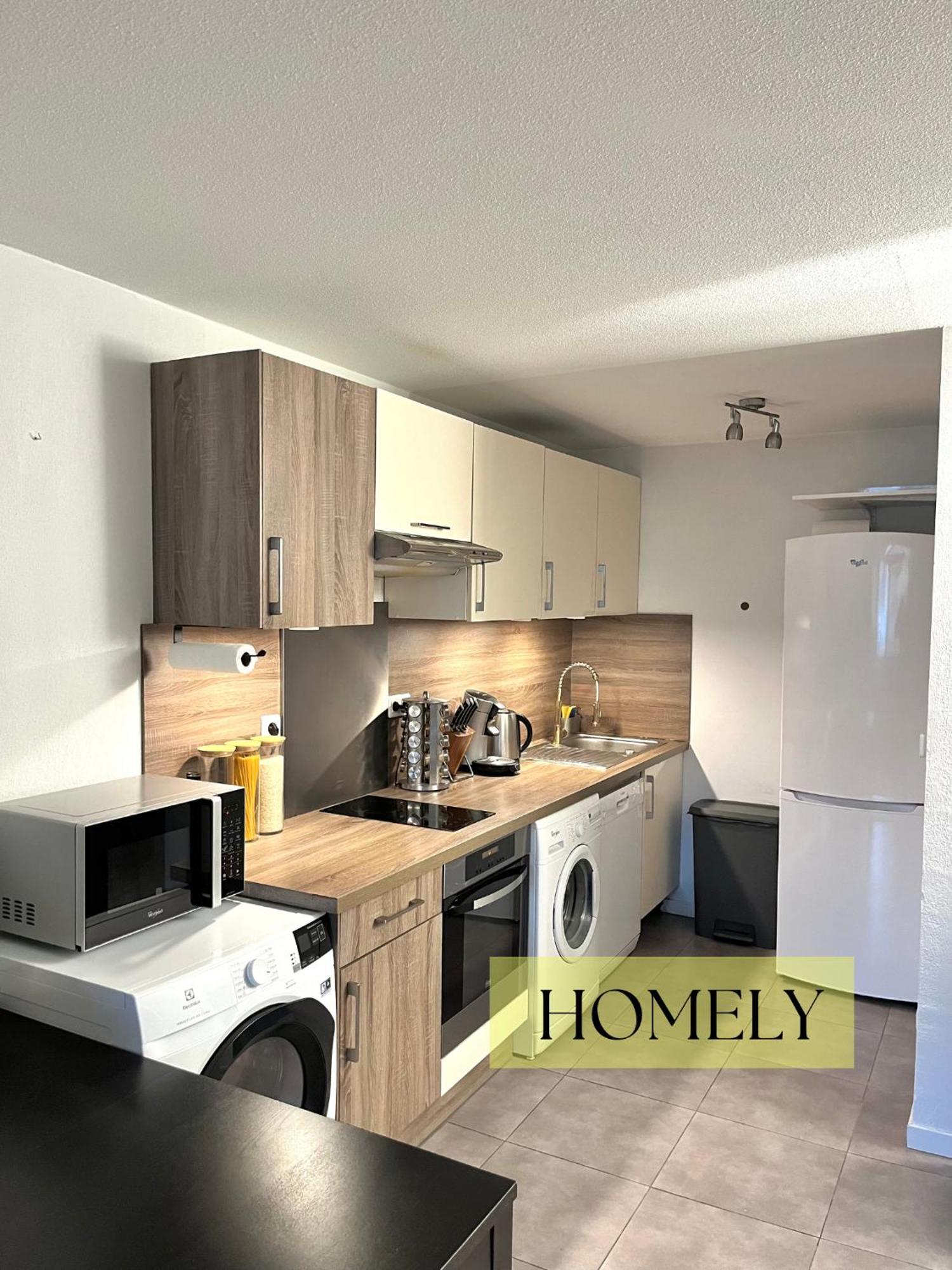 Appt Nice-centre Avec Parking Prive Proche Promenade Des Appartement *